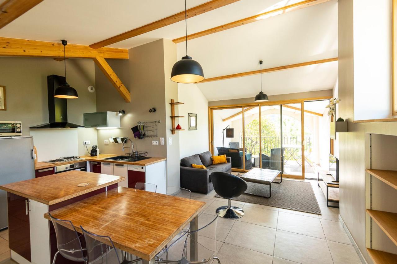 Appartement 4/6 places Sud Ardèche Rosières Esterno foto